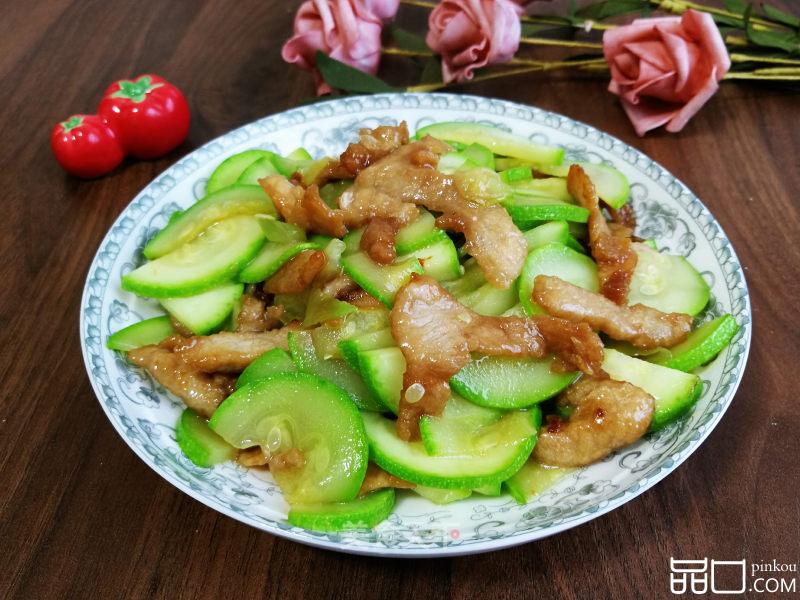 西葫芦炒肉片