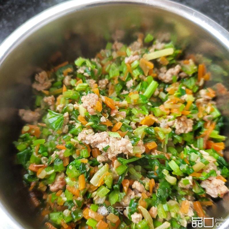 肉糜芹菜胡萝卜焖菜