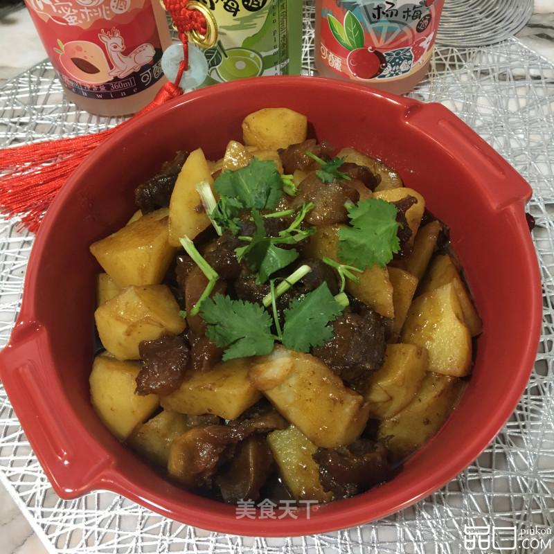 牛筋烧土豆