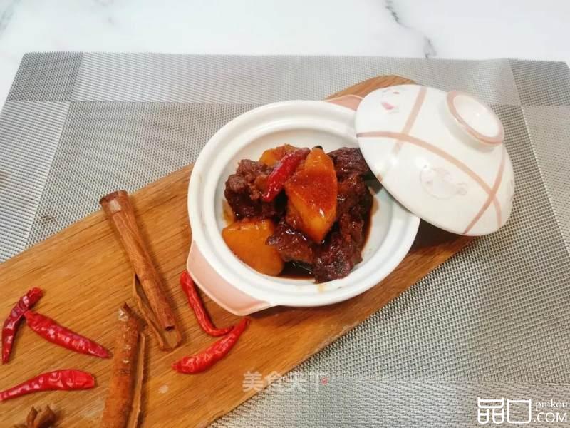 家常土豆烧牛肉