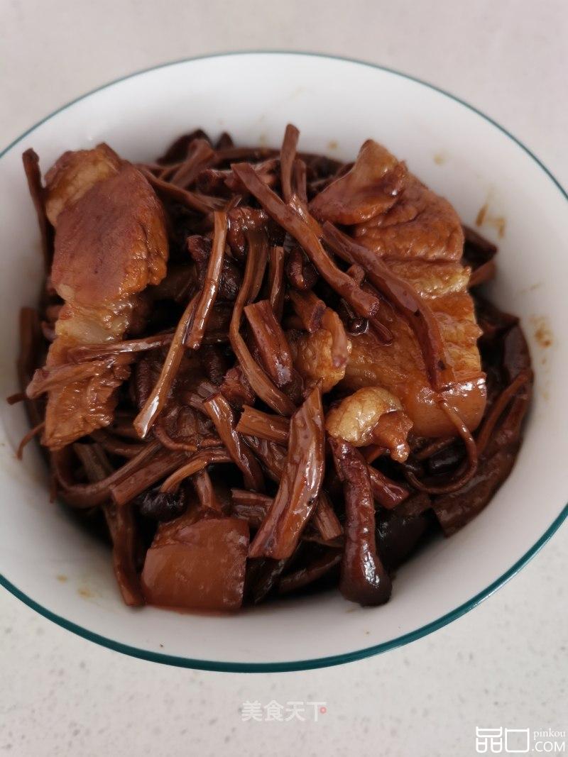 茶树菇炖肉
