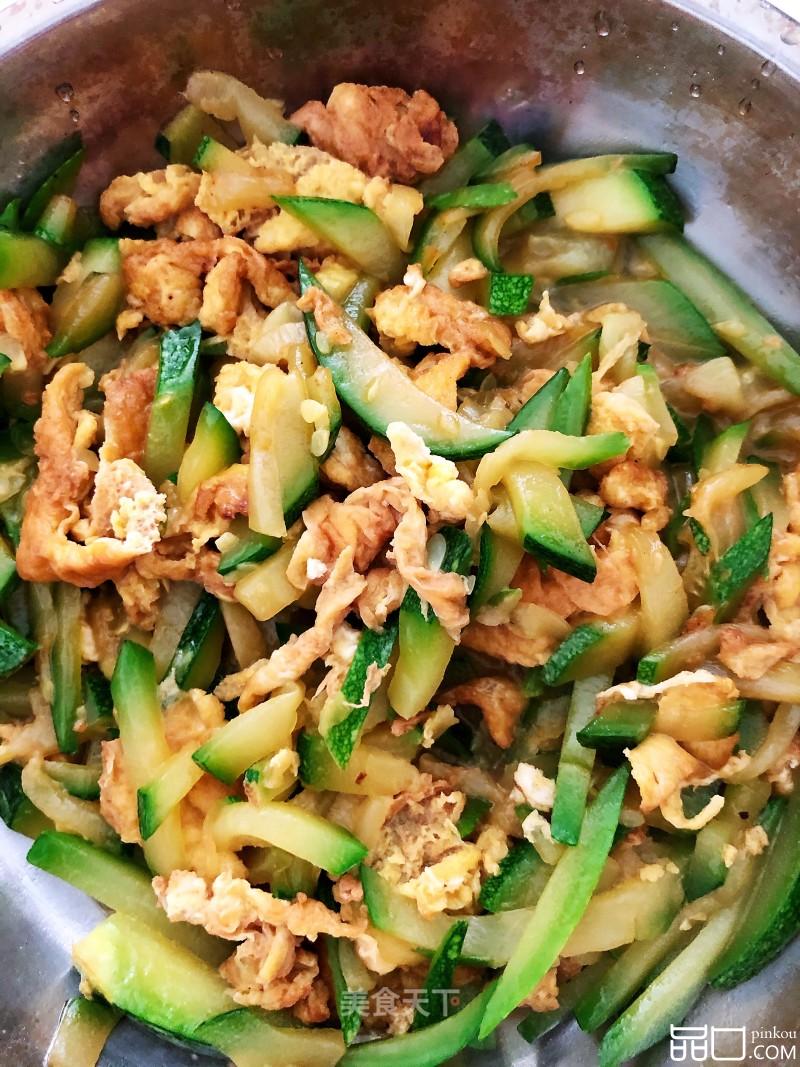 鸡蛋炒嫩南瓜条