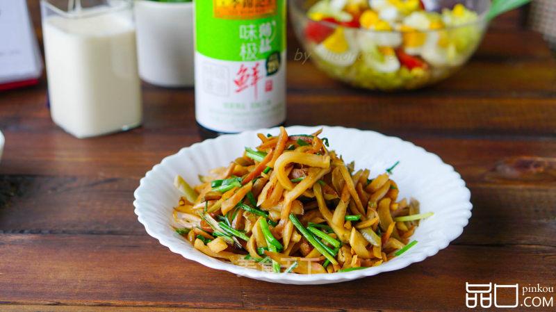 韭菜炒萝卜干