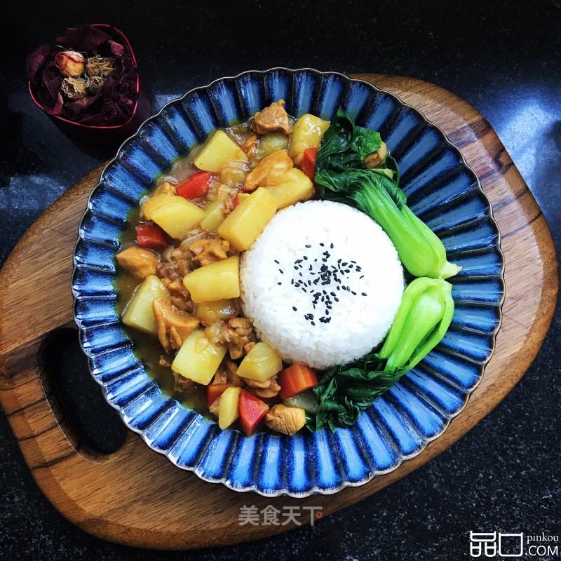 洋葱鸡块咖喱饭