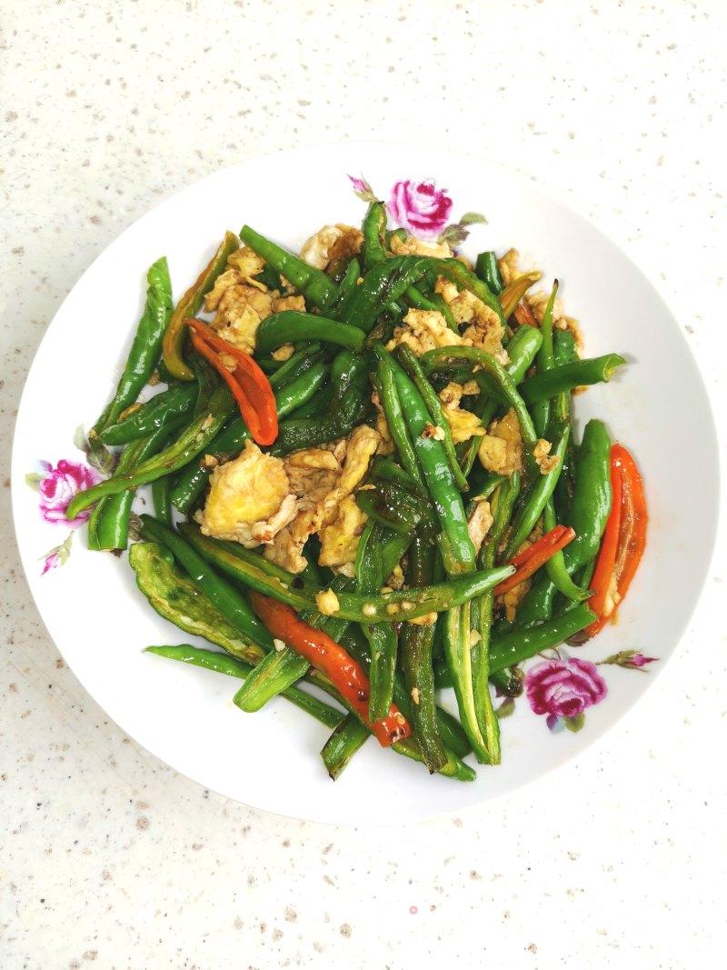 线椒炒鸡蛋