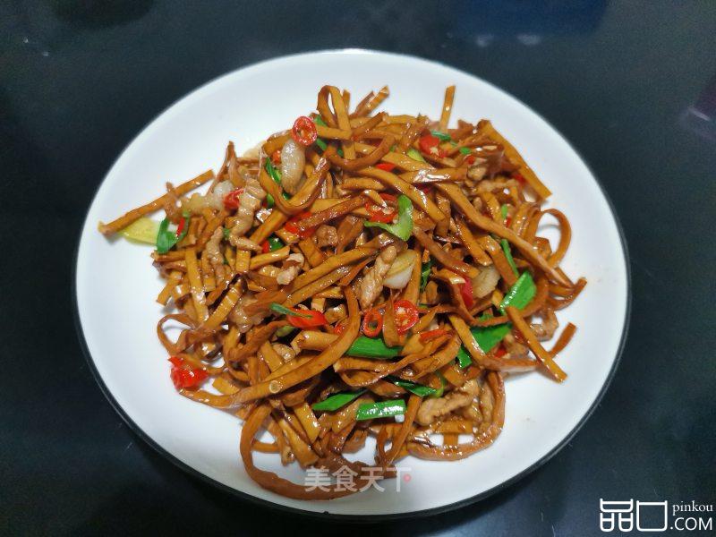 肉丝韭菜炒豆腐丝