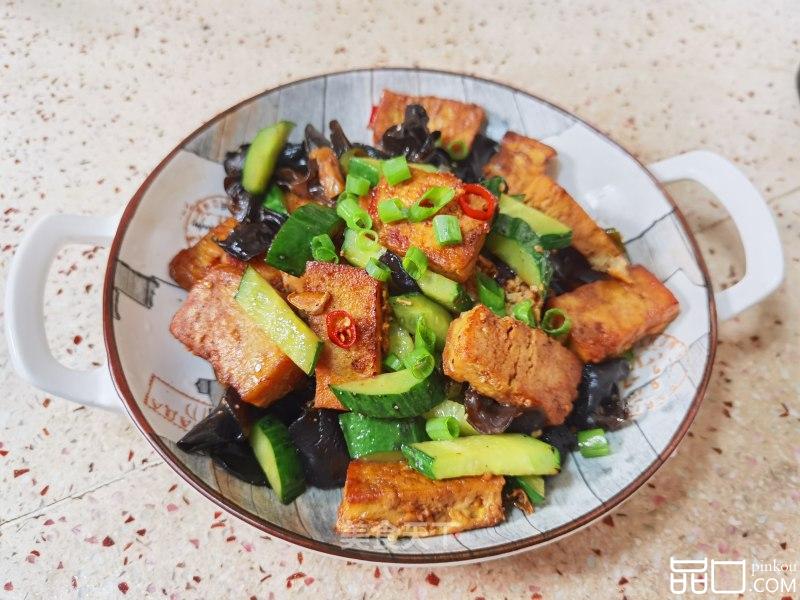 青瓜木耳烧豆腐