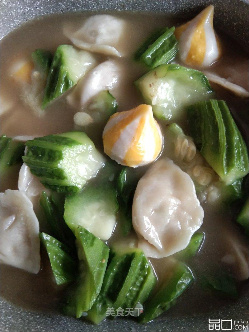 丝瓜煮水饺