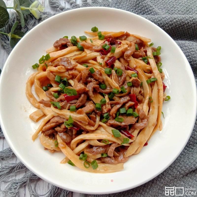 杏鲍菇炒肉丝
