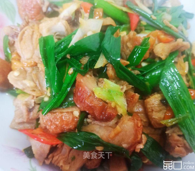 蒜苗炒烤鸭