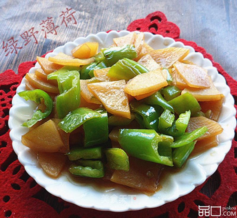 家常小炒——尖椒炒土豆片
