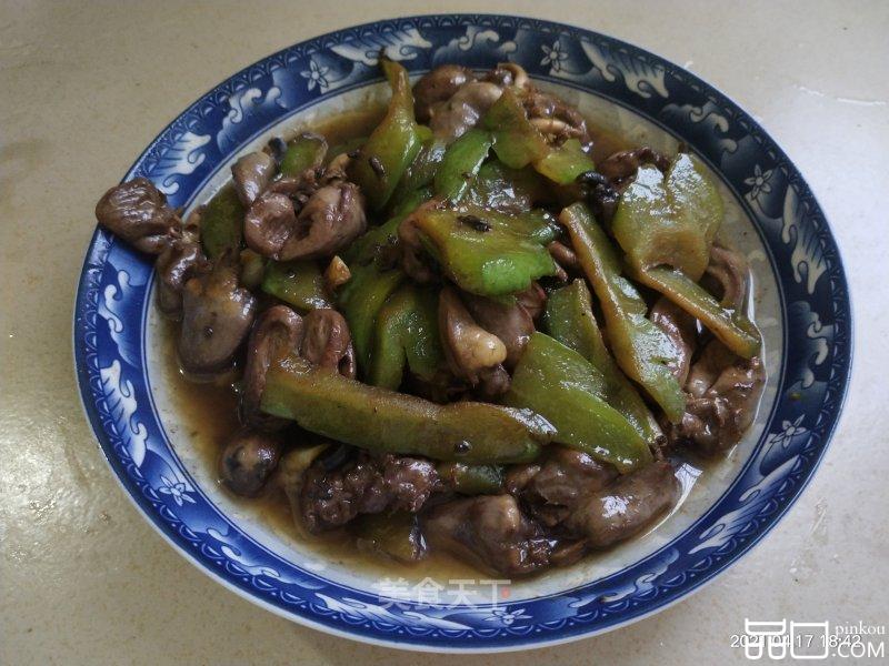 苦瓜炒鸭心