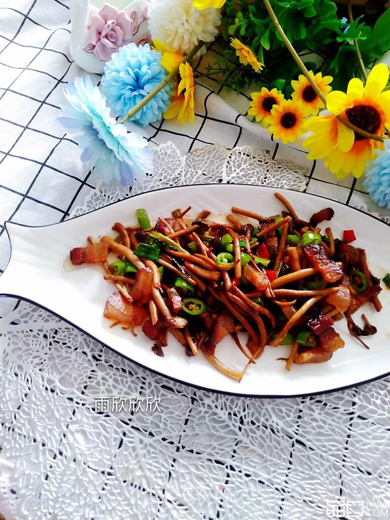 腊肉炒茶树