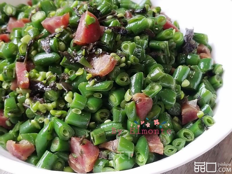 橄榄菜腊肠炒豆角粒