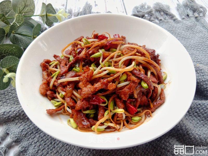 黄豆芽炒肉丝