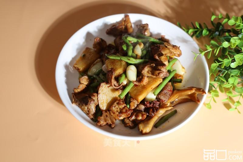 豆角烧鸭肉