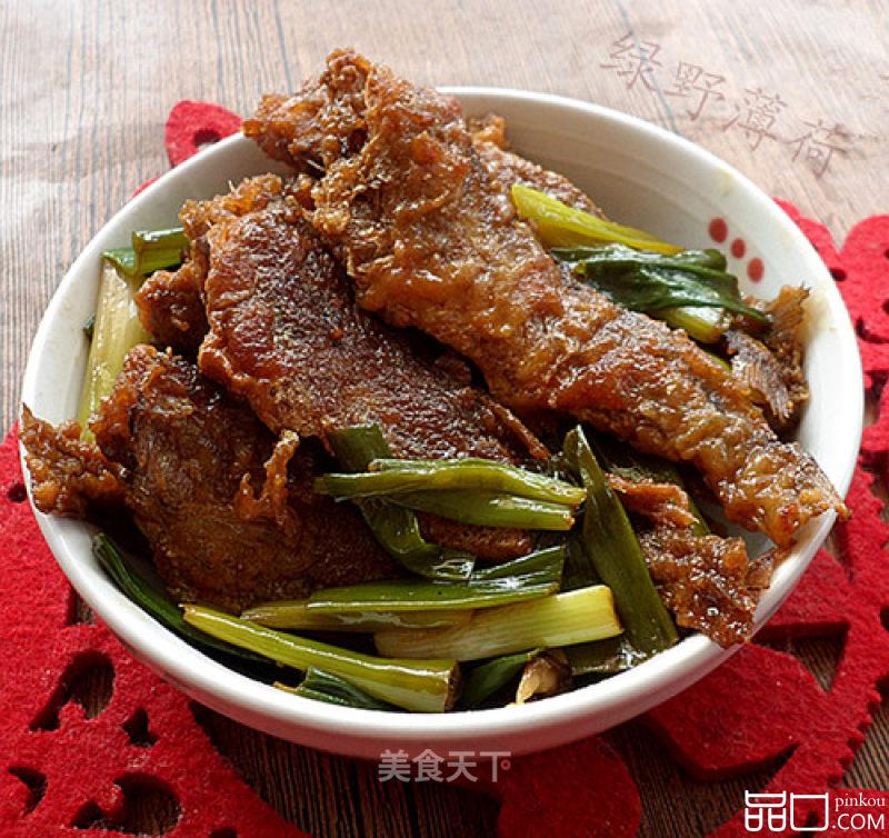 小葱焖小黄鱼