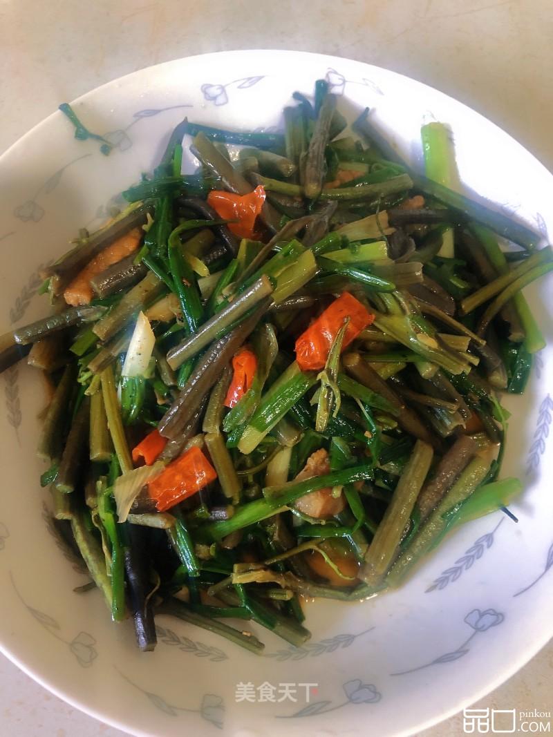 野葱炒蕨菜