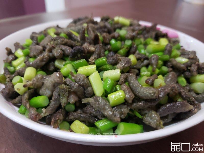 蒜苔炒枸蒲穗