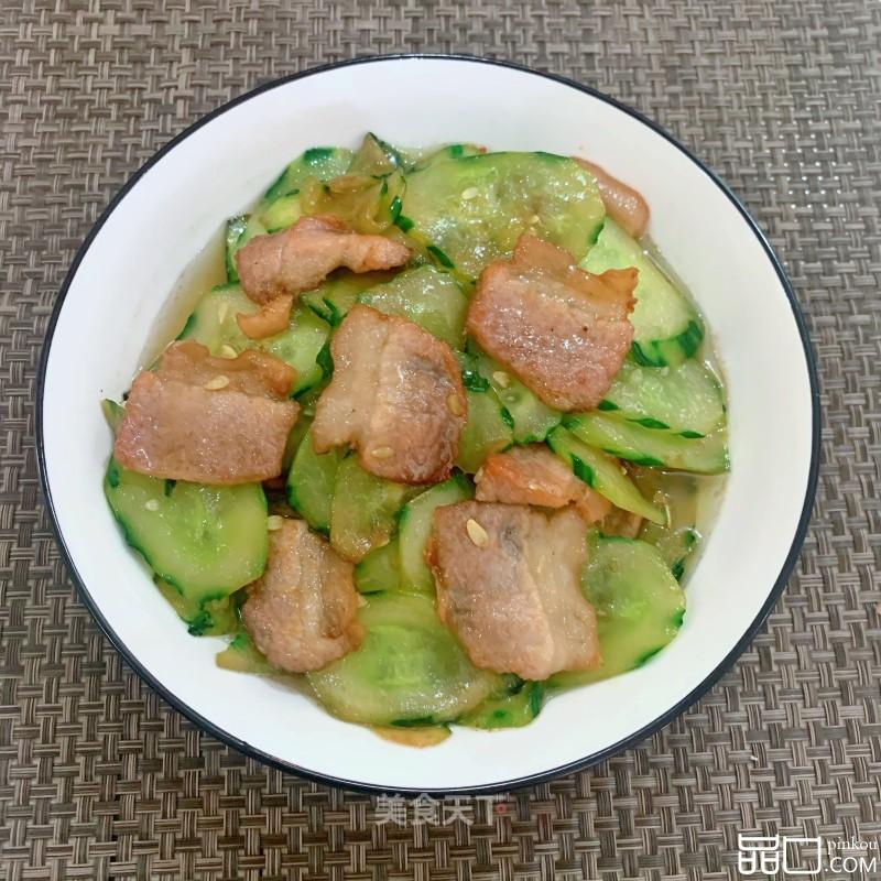 青瓜炒五花肉