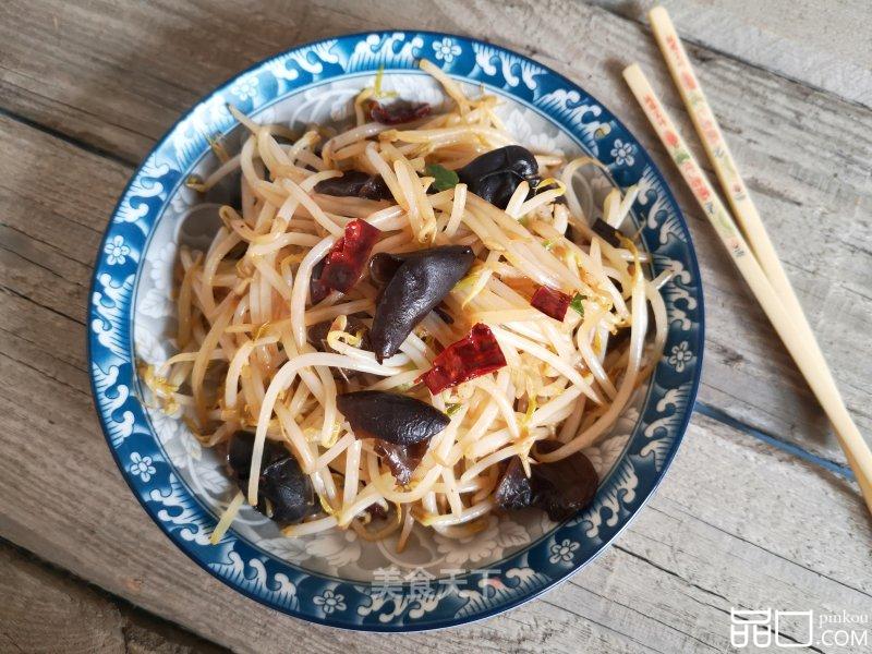 黑木耳炒绿豆芽