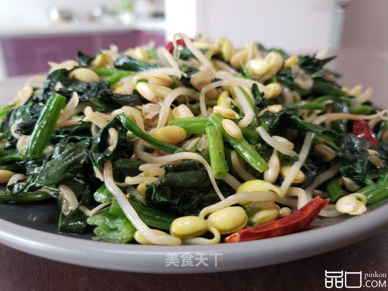 菠菜炒黄豆芽
