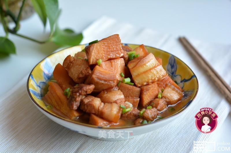 五花肉炖春笋