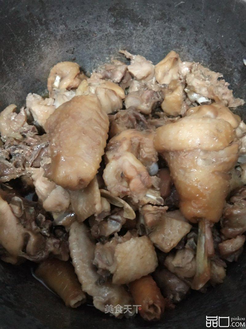 电饭煲包围了鸡