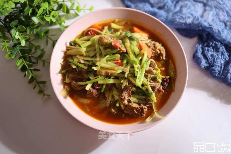 芹菜烧牛腩