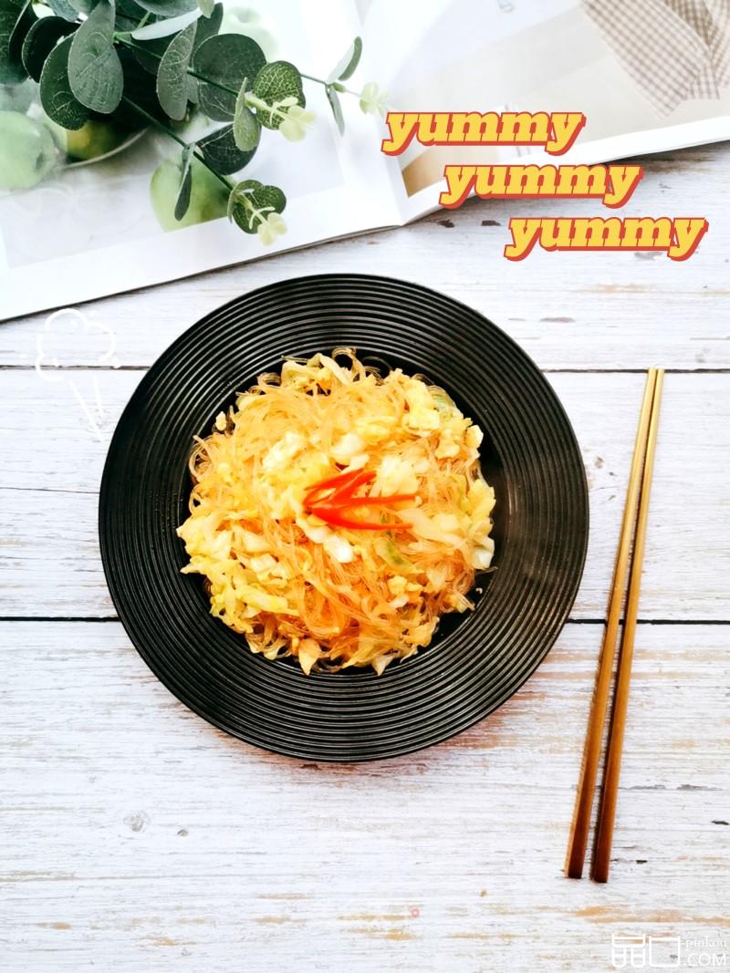 鸡蛋粉丝炒包菜