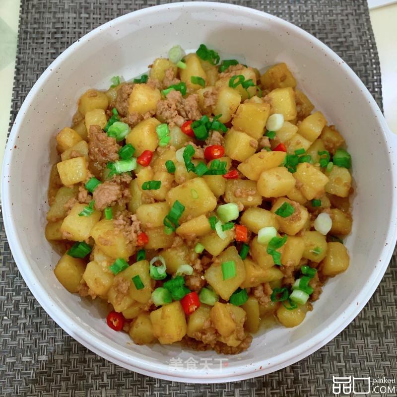 土豆炒肉末