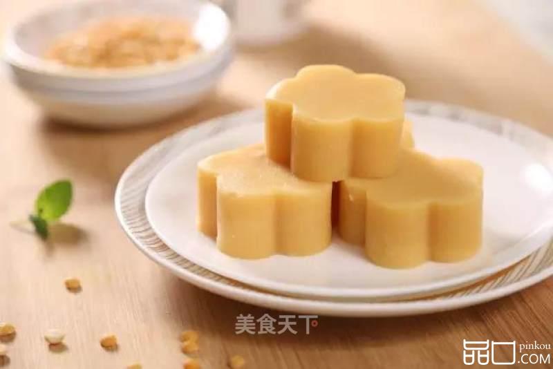 自制豌豆黄，简单好做，甜甜入口即化