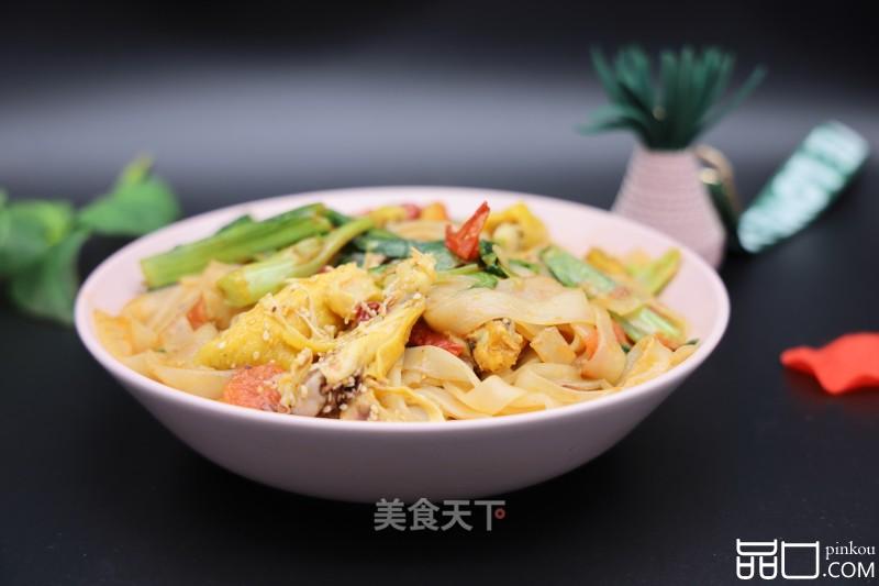 手撕鸡炒河粉