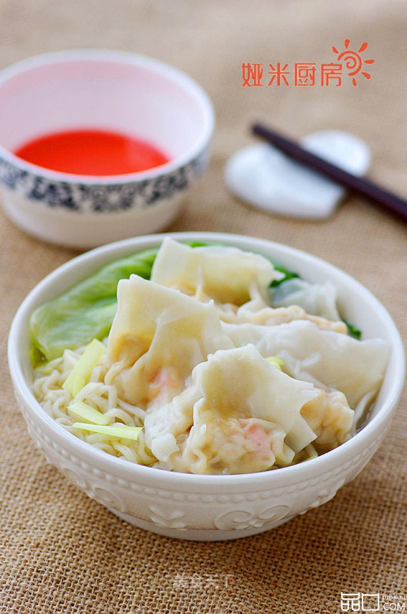 粤式王牌鲜虾云吞面