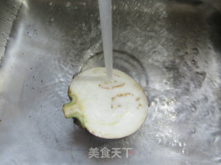 蒸圆茄子肉末步骤2