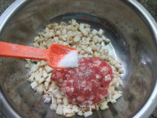 蒸圆茄子肉末步骤5
