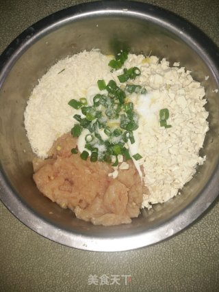 糖醋鸡肉丸子（少油版）步骤1