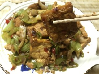 黄金豆腐炒西芹步骤14