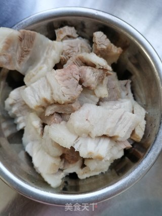 五花肉炒竹笋步骤2