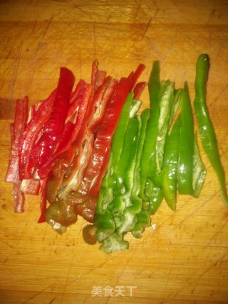 双椒烧豆皮步骤2