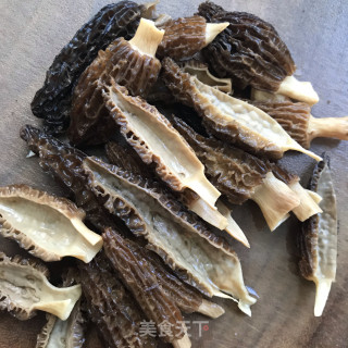 丝瓜炒羊肚菌步骤5