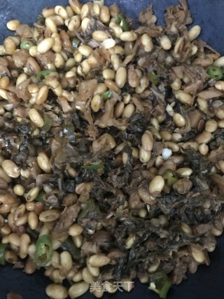 梅菜炒黄豆步骤10