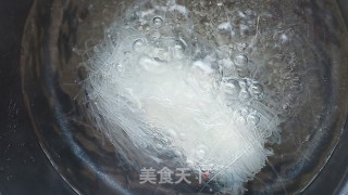 蒜蓉粉丝花蛤步骤2