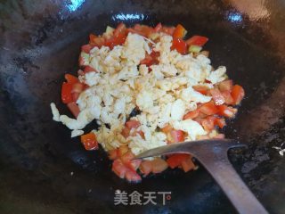 西红柿炒蛋粗茶淡饭最养人，步骤7