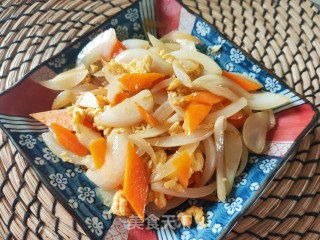 胡萝卜鸡蛋炒洋葱步骤11