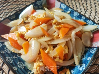 胡萝卜鸡蛋炒洋葱步骤12