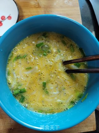 银鱼仔煎蛋步骤4