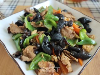 青椒木耳炒肉片步骤19