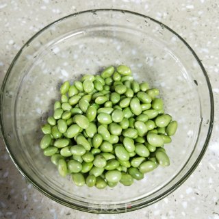 五花肉焖黄豆步骤2