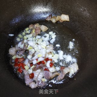 五花肉焖黄豆步骤9
